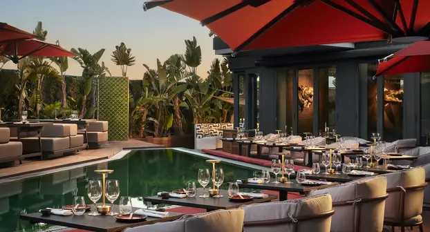 Sama pomisao na Ibizu priziva slike savršenog odmora, ali ovaj hotel je pravi jackpot!