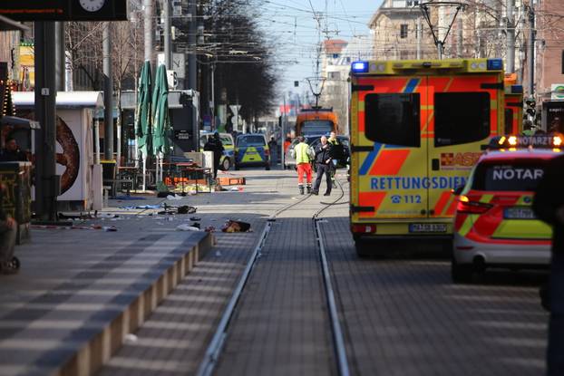 Mannheim: Jedan muškarac je poginuo, dvije osobe su teže, a ?etiri lakše ozlije?ene