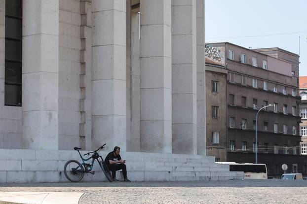 Toplinski val zahvatio Zagreb