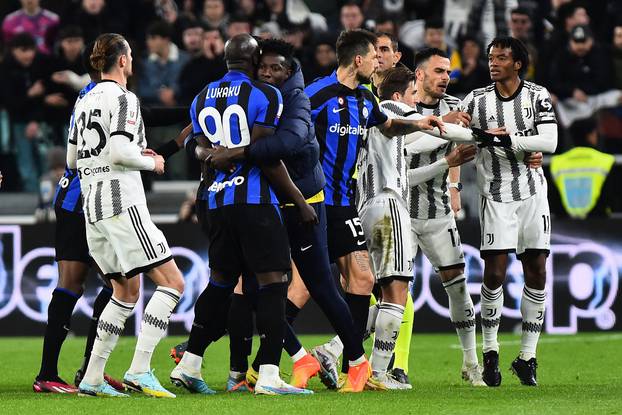 Coppa Italia - Semi Final - First Leg - Juventus v Inter Milan