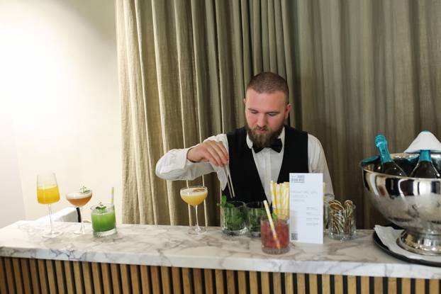 Zagreb: Lunilou & IZAKOVA store