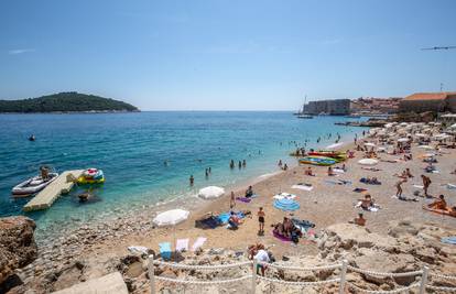 Ljeto se vraća na Jadran, a na kopnu ćemo čekati još koji dan