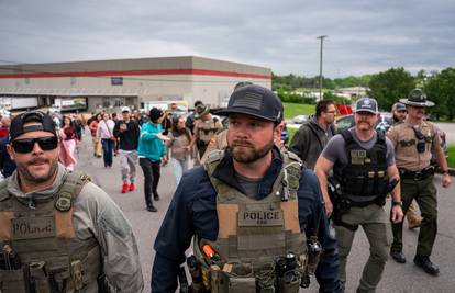 Trumpov novi plan za ilegalne migrante: Uzmite 1000 dolara i samodeportirajte se iz Amerike