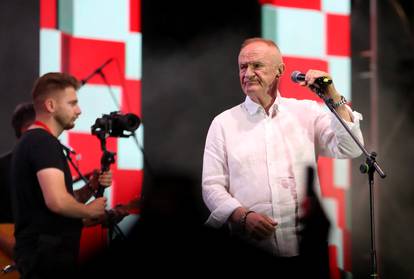 FOTO Spektakl u Imotskom: Evo kako je izgledao koncert Bulića, Thompsona i Zečića na stadionu