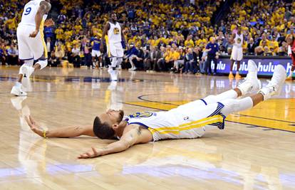 Curryjev šou: Warriorsi razbili Houston 41 razlike i opet vode