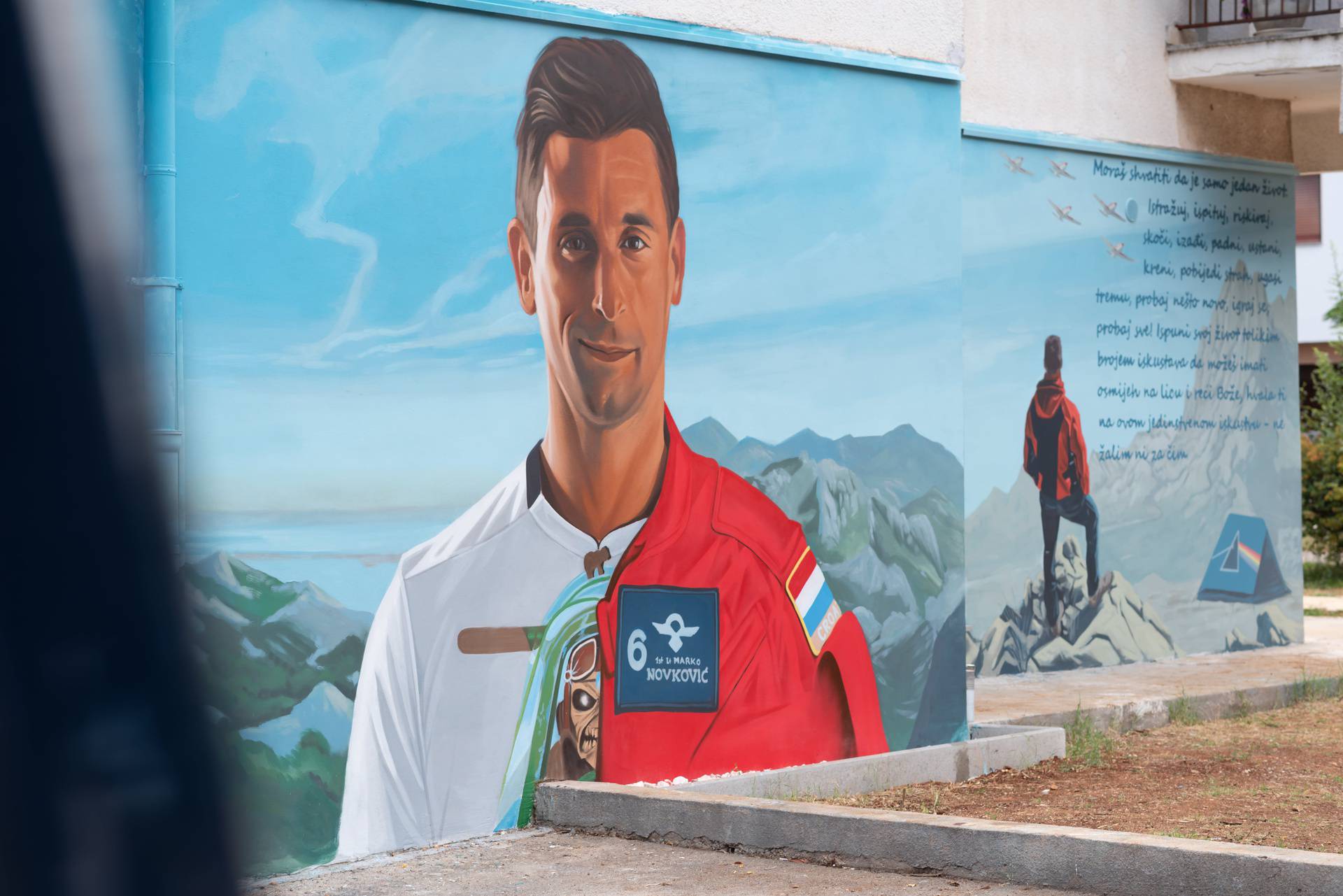 U Zadru oslikali mural u spomen preminulom pilotu Novkoviću