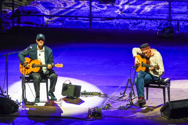 Pula: Vlatko Stefanovski I Miroslav Tadic odrzali su koncert u malom rimskom kazalistu