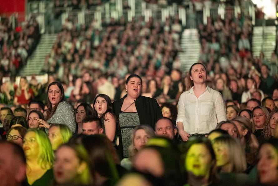 Zagreb: Koncert Sergeja Ćetkovića u Areni Zagreb