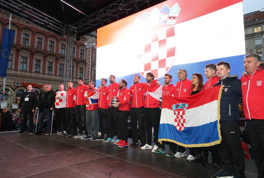 Grad s petoricom izbornika: Ne filozofiramo puno, fajteri smo!