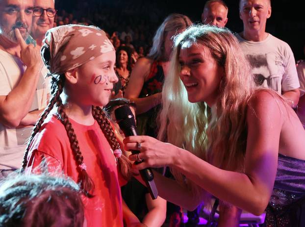 Šibenik: Joss Stone održala koncert na tvrðavi sv Mihovila