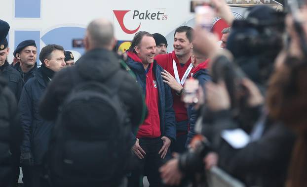 Zagreb: Hrvatska rukometna reprezentacija stigla na svečani doček na Trgu bana Josipa Jelačića