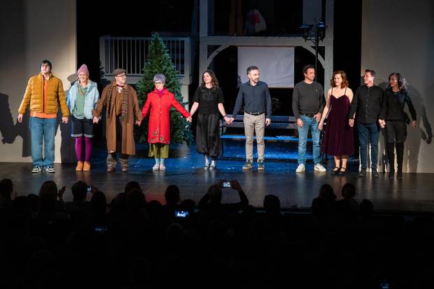 Zagreb: Svečana premijera Božićne predstave "A, gdje su lampice?" u kazalištu Trešnja