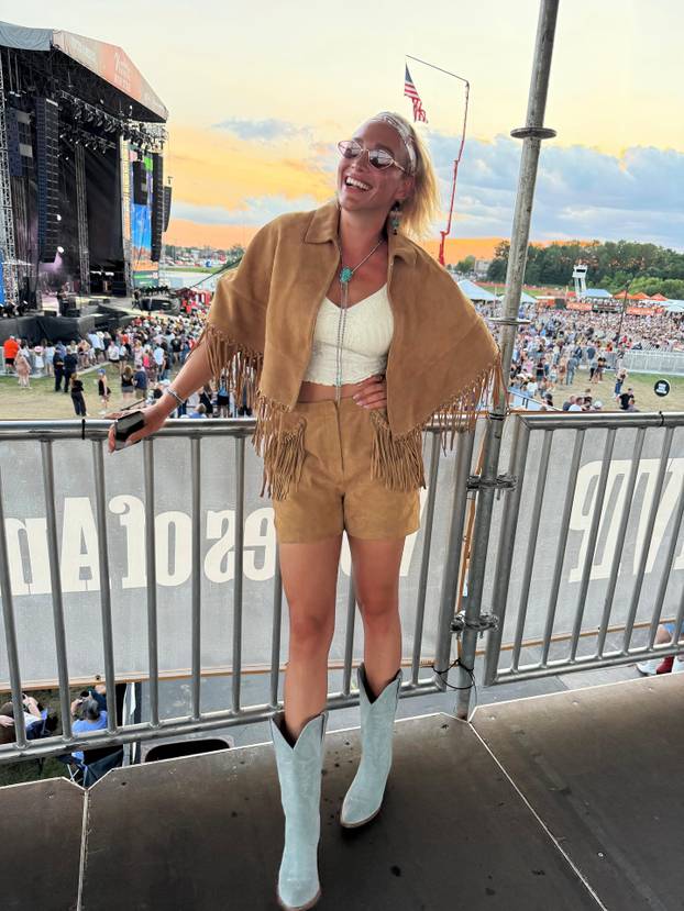 FOTO Nikad oskudnija Donna Vekić uživa na Maldivima!