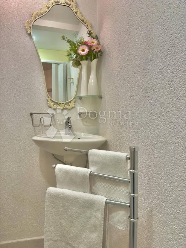 FOTO Ovih 29 kvadrata prodaje se za gotovo 200.000 eura! U Rovinju je, a ima i ova caka...