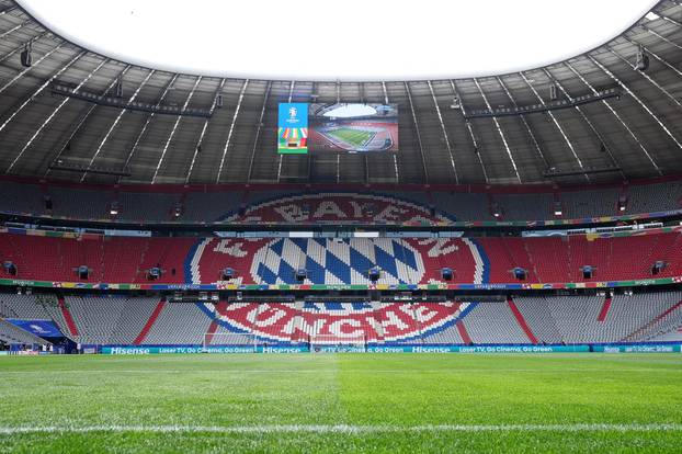 Romania v Netherlands - UEFA Euro 2024 - Round of 16 - Munich Football Arena