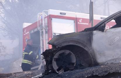 Puno ljudi bez struje kod Omiša, a policija traga za piromanom