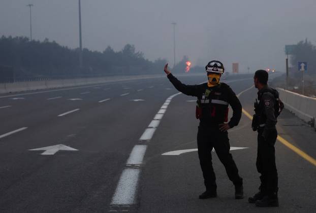 Wildfires rage near Jerusalem