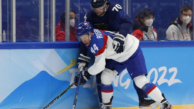 Ice Hockey - Men's Play-offs Semifinals - Finland v Slovakia