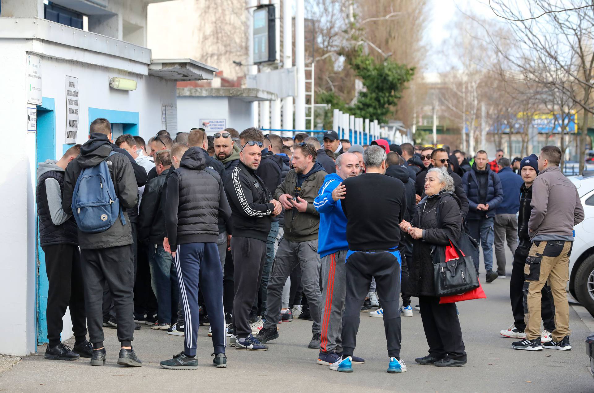 Zagreb: Počela prodaja ulaznica za nogometnu utakmicu Dinama i Lokomotive