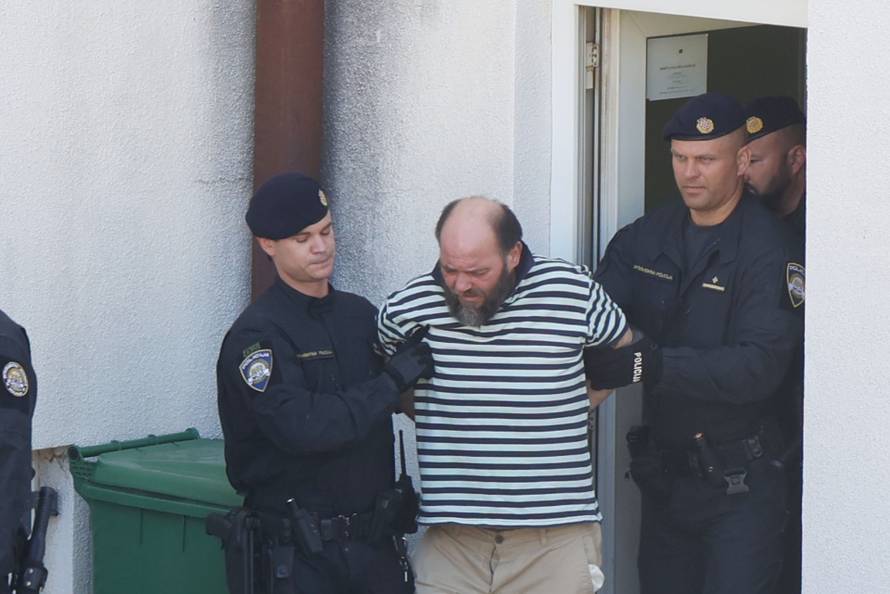 Šibenik: Privođenje Kristijana Aleksića, osumnjičenog za ubojstvo 19-godišnjaka