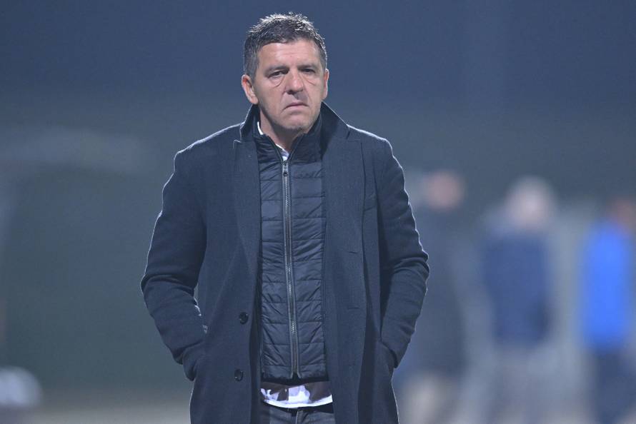 Velika Gorica: Zagrijavanje igrača uoči početka utakmice HNK Gorica i NK Vukovar