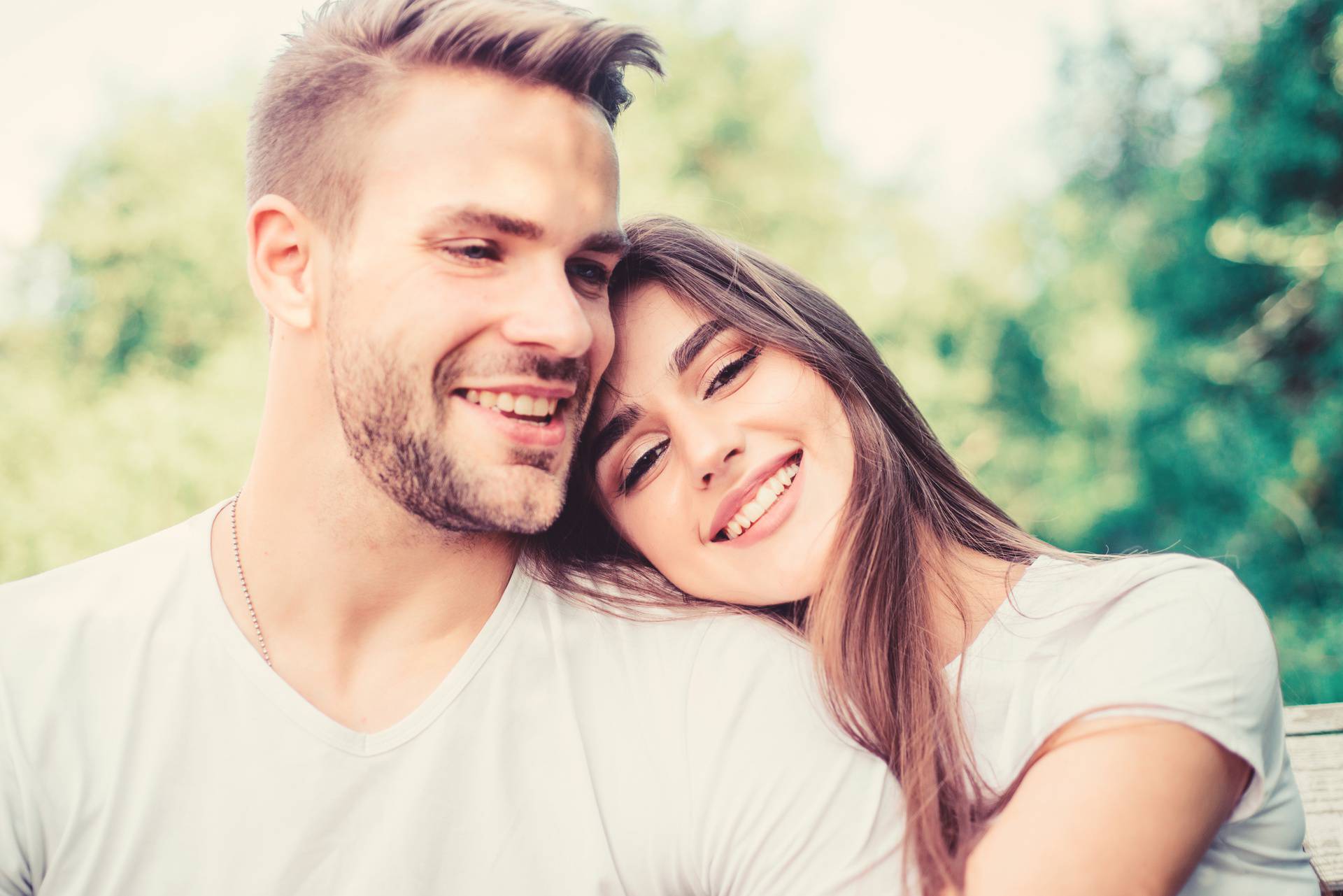 Počnite godinu bolje od lanjske: Top 10 novogodišnjih odluka za parove - za sretniju vezu