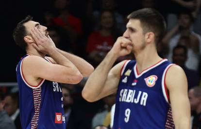 VIDEO Srpski igrači nisu mogli sakriti  emocije nakon poraza u finalu Svjetskog prvenstva