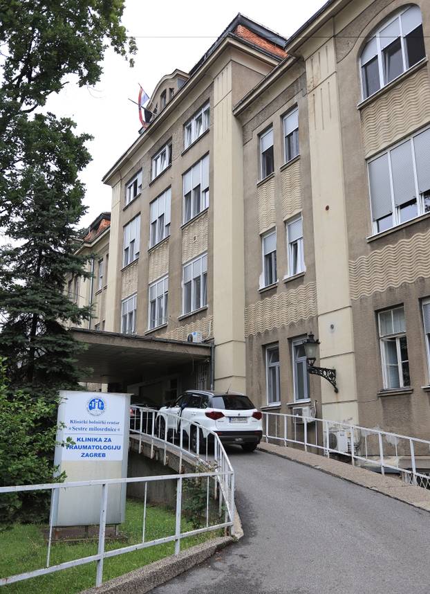 Izjavu za medije o zdravstvenom stanju mu&scaron;karca koji se zapalio na Markovom trgu dali su predstavnici Klinike za traumatologiju
