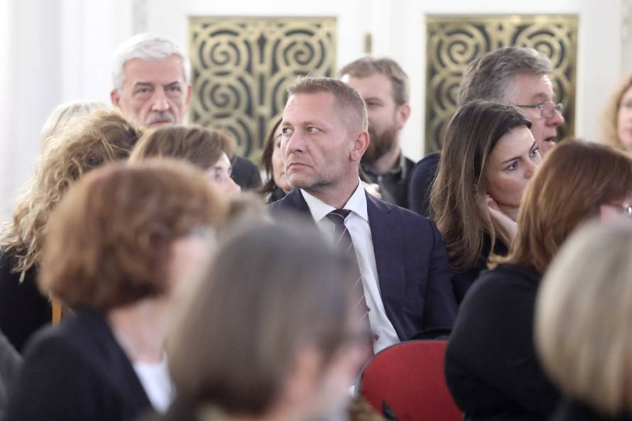 Zagreb: Komemoracija za preminulog novinara i redatelja Matiju Vukšića