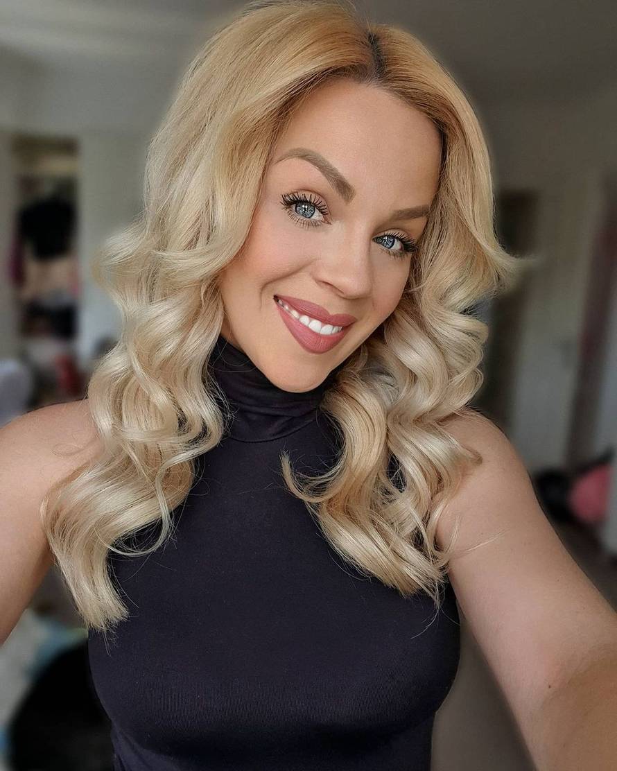 Barbara četvrti put izvela himnu u Kninu, a često nastupa s ocem