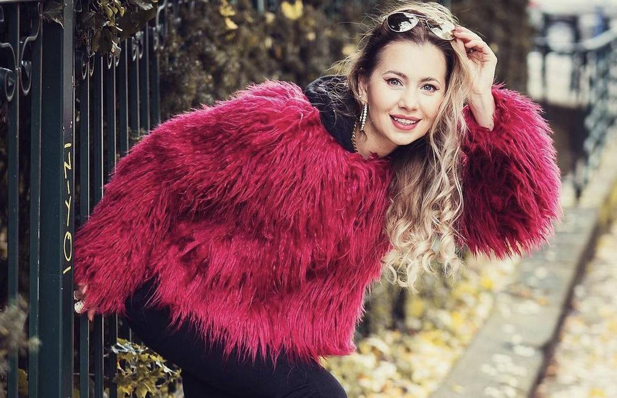Rozi čupavac: Simpatična vesta koja donosi kolorit na sivi asfalt