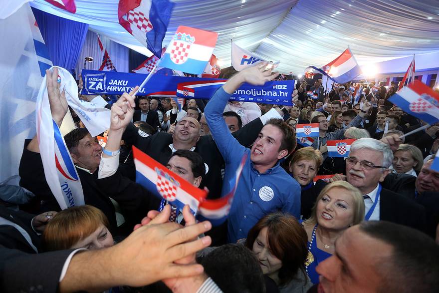 Zagreb: Slavlje u stožeru Domoljubne koalicije nakon prvih izbornih rezultata