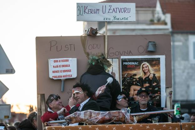 Tito i Ante Pavelić spaljeni kao Krnje u Kaštel Starom