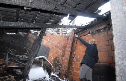 Požar izbio u kući djevojke (23) te su izgorjeli krov i kuhinja