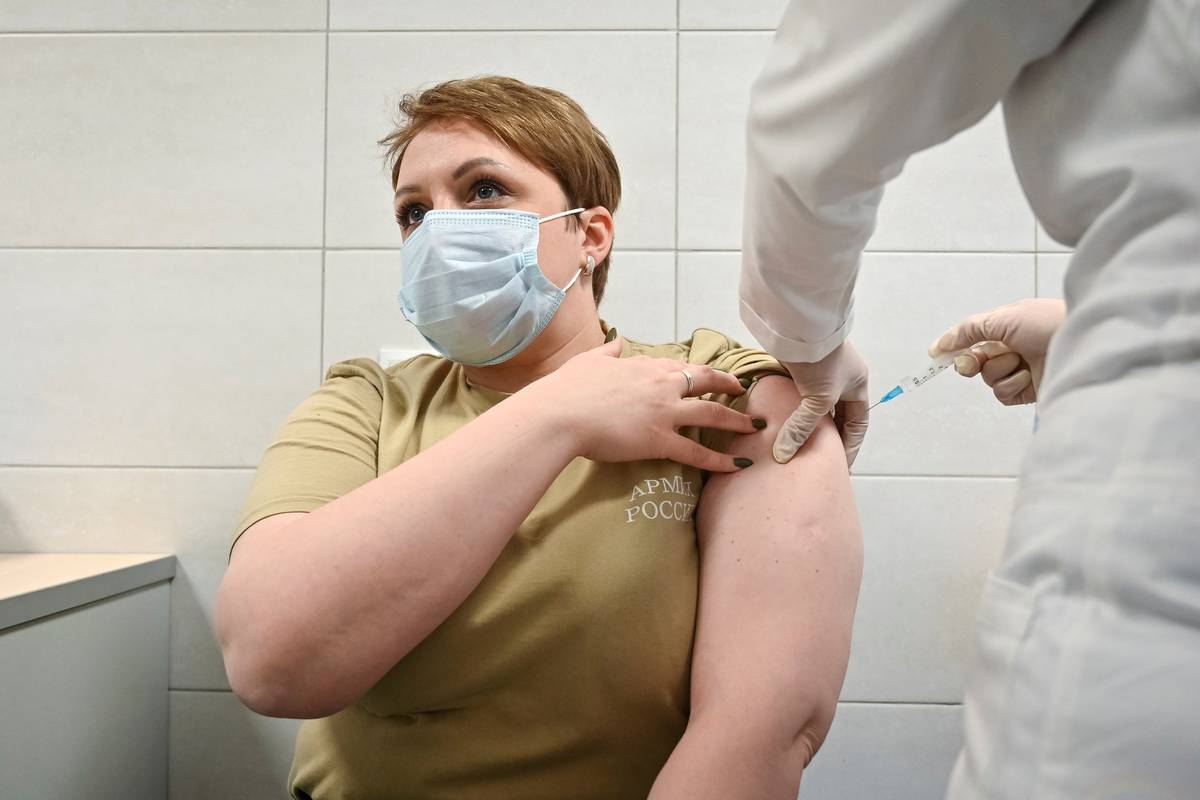Rusi tvrde da je njihovo novo cjepivo 100 posto učinkovito
