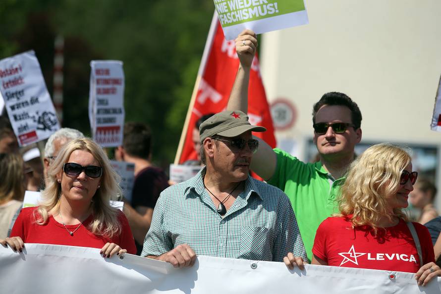 Jandrokovića izviždali: Ovdje smo da odamo počast žrtvama
