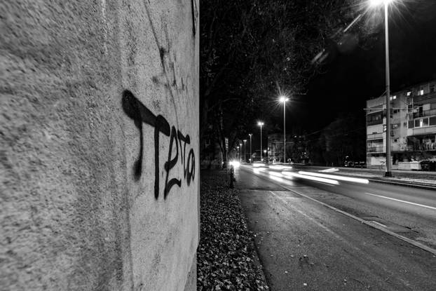 Prekrasne fotke: Crno bijela noć u zagrebačkom kvartu Prečko