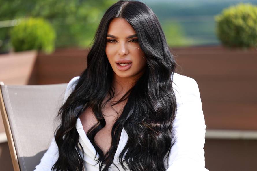 Božo Kralj objavio novu pjesmu o nespojivoj ljubavi: 'Osvojio me zvuk, a najbolje tek dolazi'