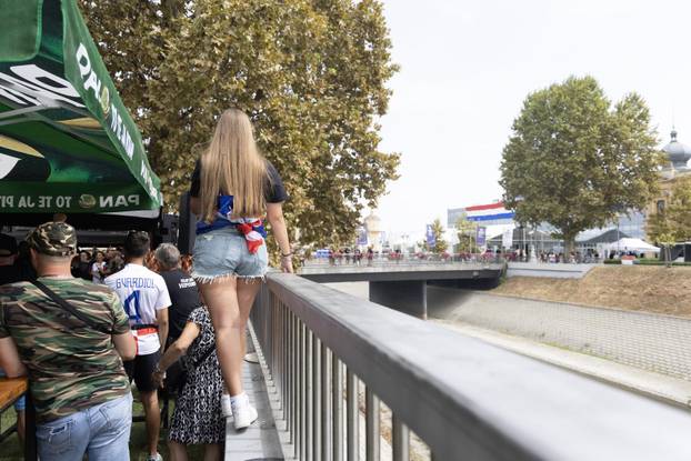 Vukovar: Atmosfera u gradu uoči koncerta Marka Perkovića Thompsona