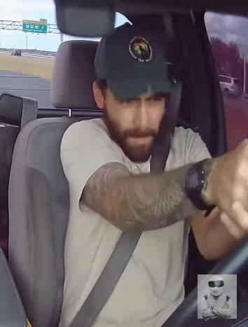 Potresni video: Idioti, razmislite dvaput u koga uperujete pištolj