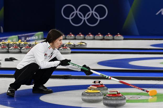 Curling - Mixed Doubles Bronze Medal Game - Great Britain vs Italy