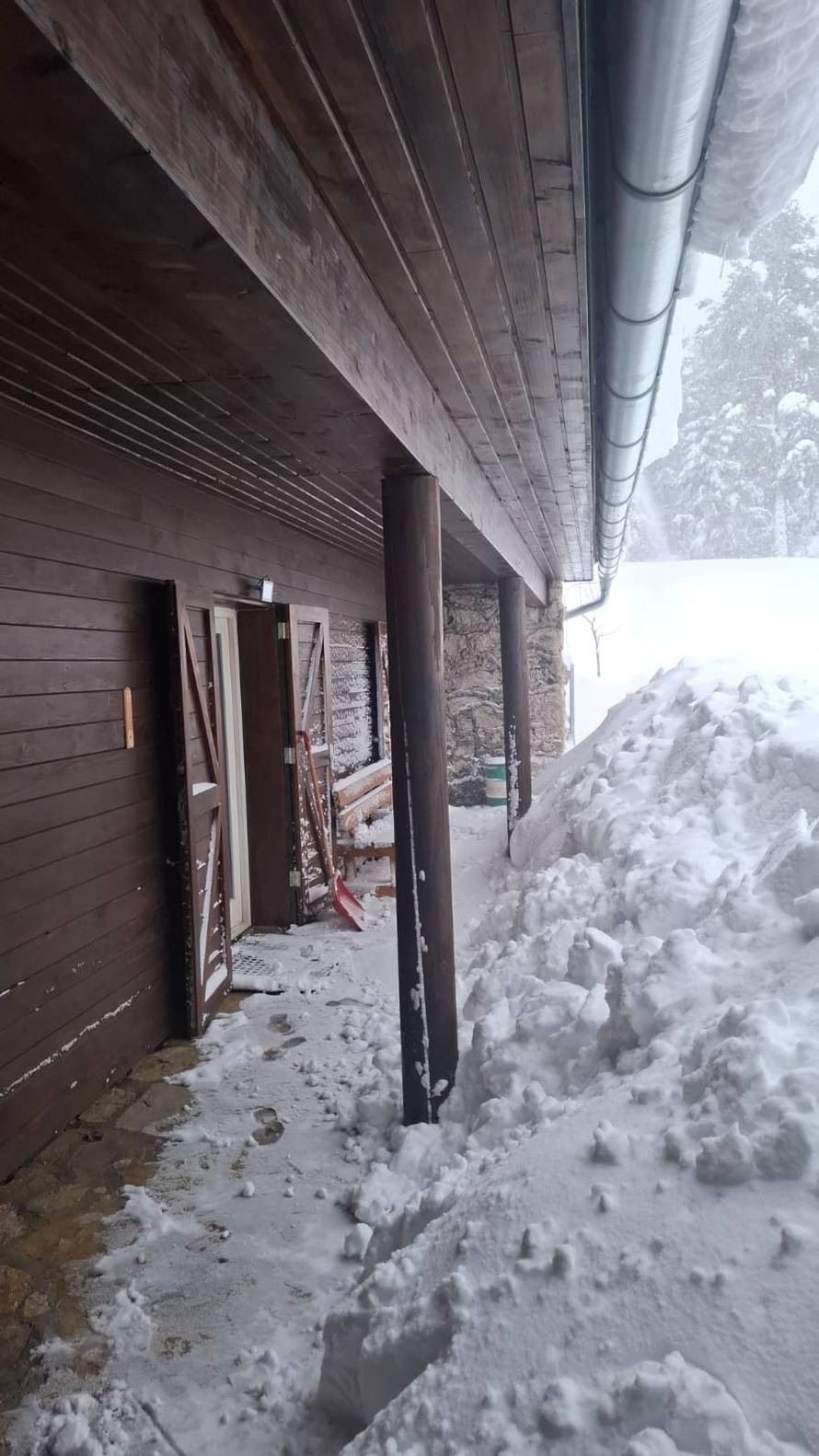 Vatrogasci zatrpani pozivima: 'Nismo mi građevinska tvrtka'