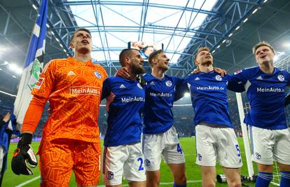 VIDEO Drama u Bundesligi! Ovo je gol koji može spasiti Schalke