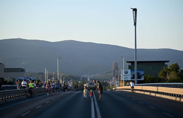 Zagreb: Iščekivanje koncerta Eda Sheerana kod Mosta slobode