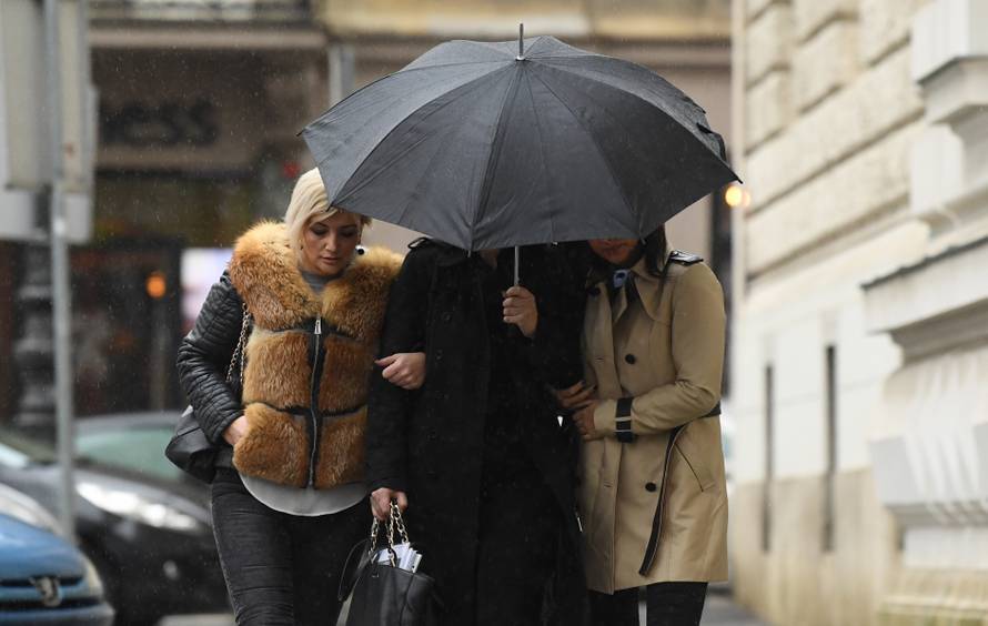 Govorio sam sinu: 'Šta će ti takva cura, pronađi si drugu'