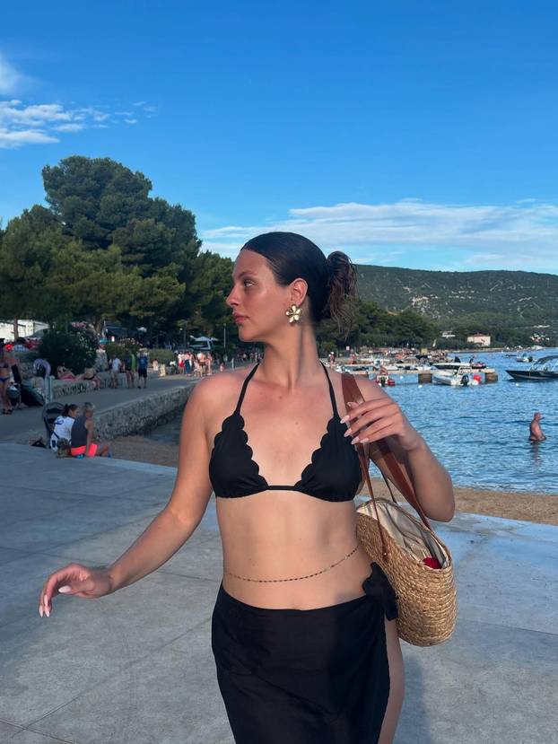 FOTO Šime opet ljubi? Bio je s Majom, Laura ga zavodila: Ove su se djevojke 'borile' za njega