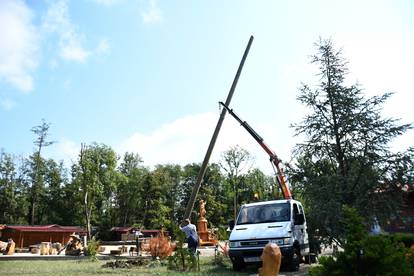 FOTO Oluja potopila i uništila poznato imanje obitelji Salaj