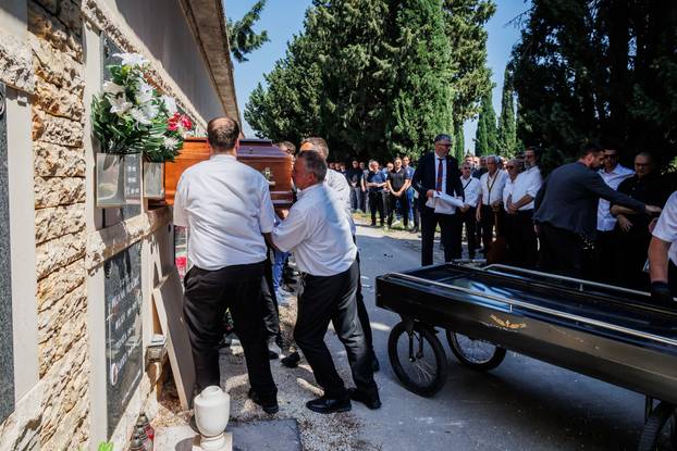 Split: Posljednji ispraćaj Ive Bege Hajdukovog igrača na Lovrincu