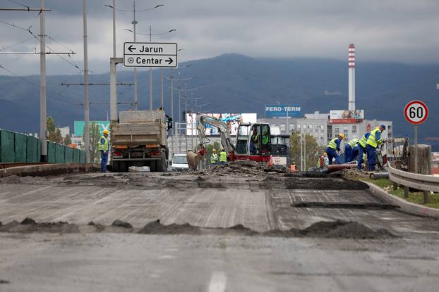 Zagreb: Zbog radova na Jadranskom mostu stvaraju se gužve na prometnicama