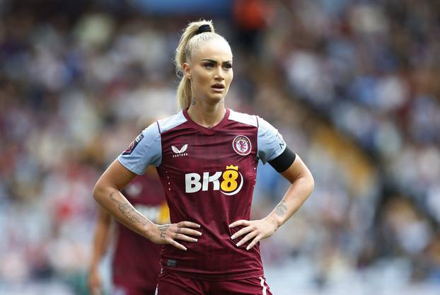 Women's Super League - Aston Villa v Manchester United